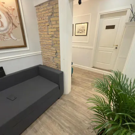 Piazza Di Spagna Luxury