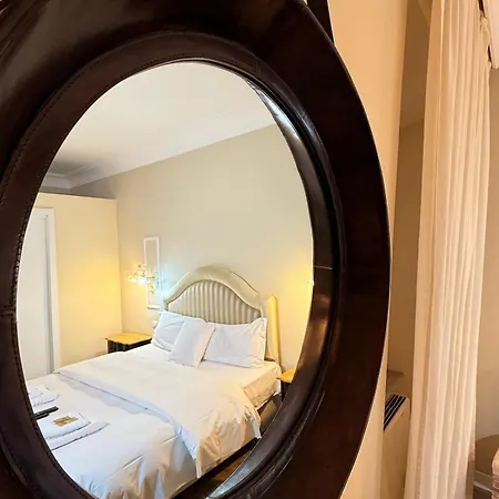 Piazza Di Spagna Гостевой дом