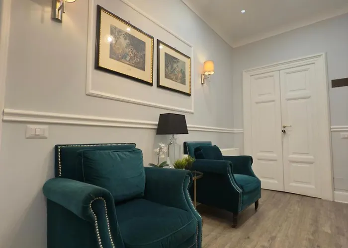 Piazza Di Spagna Pensión