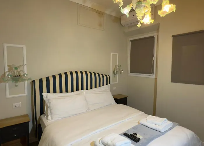 Pensión Piazza Di Spagna 3*