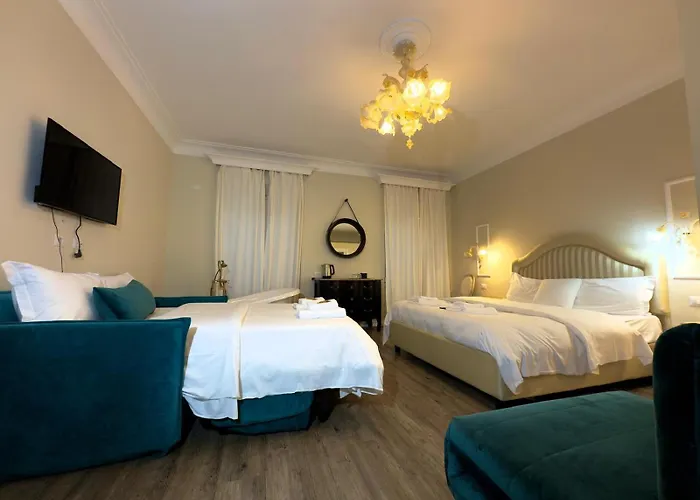 Piazza Di Spagna Pensión Roma