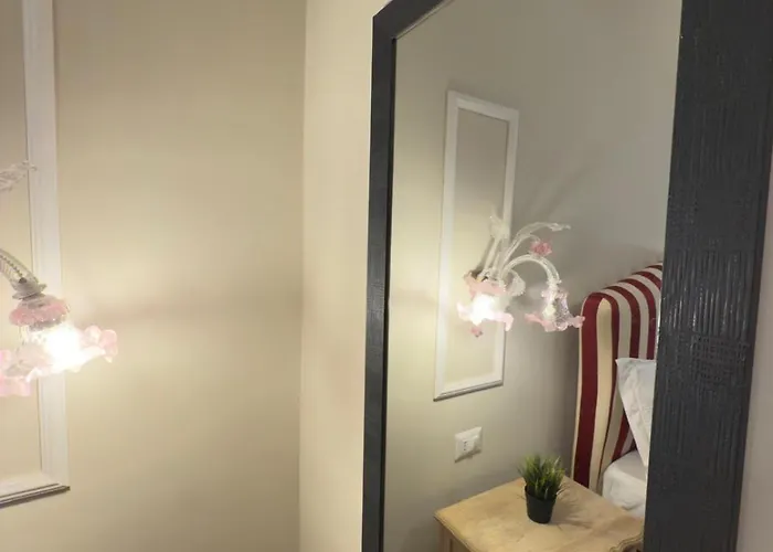 Piazza Di Spagna Pensión Roma